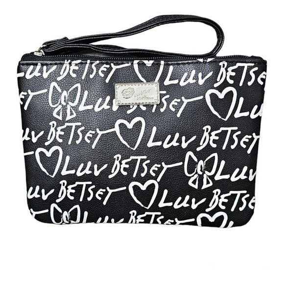 Luv Betsey by Betsey Johnson Black White Crossbody Wristlet NEW - Picture 2 of 10